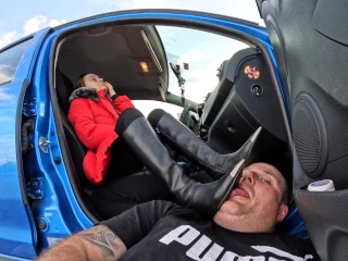 Bootworship Und Bootdomination Im Auto