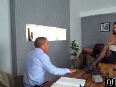 "Are you just going to watch, or cum?" Boss babe Simon Kitty commands - S18:E6 - Screenshot 4 of 16 - Office Sex
