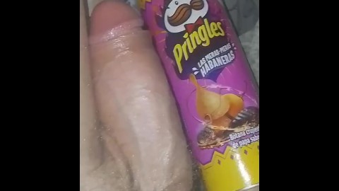 PRINGLES VS MY HUGE FAT COCK 🐓🔥💈💈