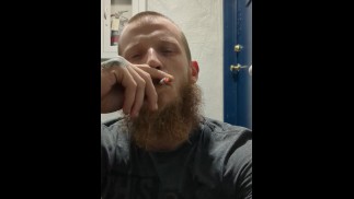 为你们😶 🌫️💨💨😘抽一支香烟