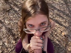 Нимфоманка любит трахаться прямо в лесу - YourSofia - Screenshot 7 of 16 - Fit Girl