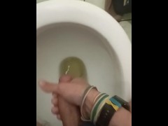 Мастурбація, великий член - Screenshot 15 of 16 - Big Dick