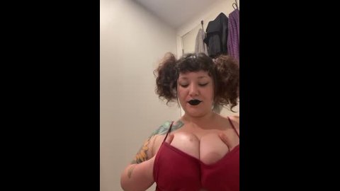 Oiled-up BBW teasing big tits