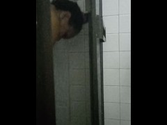 ESPIANDO A MI VECINA CACHONDA 3/16