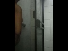 ESPIANDO A MI VECINA CACHONDA 4/16