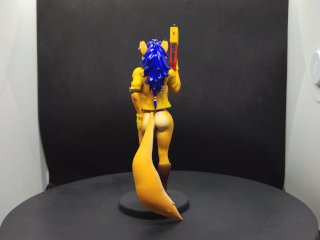 Carmelita figure
