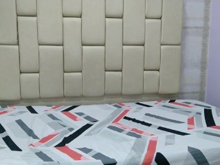 ando muy excitada, voy a solicitar el servicio de una puta que me haga gemir de placer