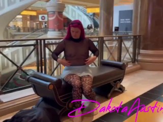 Top y Falda Transparente En Las Vegas - Teaser