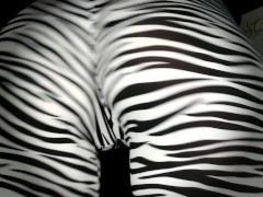 Her ASS is something else - Yoga Pants try-on haul