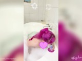 Kawaii egirl gives sloppy blowjob while taking a bath - LoveSarahXoxo