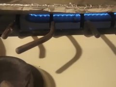 How yo make delicious cookies on gas stove?