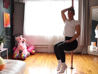 pole dance, hot blonde, yoga pants, tight ass