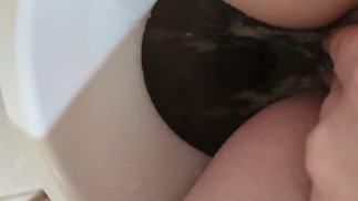 Molliges Mädchen Verzweifelte Pisse Nach Feierabend