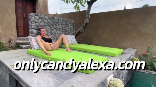 Outdoor foot fetish fun with Candy Alexa