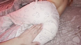 Wanted to hide his stepsister and fucked her wet pussy a little and cum on her ass