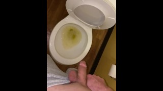 Barefoot pissing in public hotel restroom splashed on my feet and left it HUGE dick moaning relief