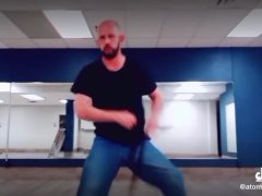 Ninja - Screenshot 14 of 16 - Touch My Wife