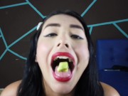 Preview 2 of I swallow some fruits as if it were a big dick and to train my throat