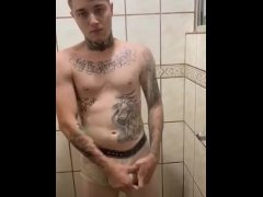 Eu estava fazendo meu show no banho