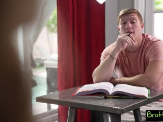 Kimora Quin fantasizes, "Im going to cum all over your big cock Stepbro" - S24:E6 screenshot number 1