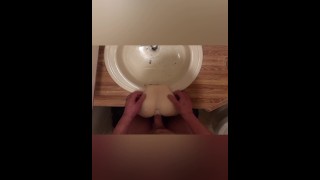 Multiple Cumshots from big cock