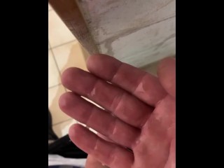 Branlette Rapide Dans La Cuisine Pour La 3eme Fois