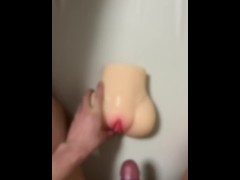 [オナホ中出し]初めてのオナホで我慢できず早漏中出し - Screenshot 8 of 16 - Massive Cock
