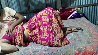 Индийская деревенская пара трахается ночью ( Официальное видео от Villagesex91 )