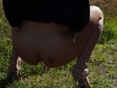 Sometimes you just gotta go in the middle of a porn shoot... perfect opportunity for a peeing video