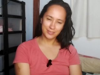 Tu madrastra te habla para que te saques la leche JOI EN ESPAÑOL