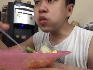 EATING MY MOM COOKING PART 27