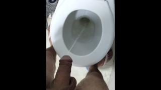 放尿エナジードリンクは、あなたの口を開けてトイレで私の小便を取りたいと想像してみてくださいおいしい 🌟