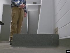 4k johnholmesjunior visits vancouver sports complex to shoot massive loadof cum from huge white cock