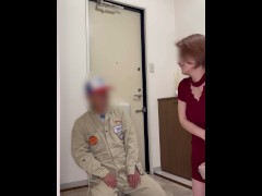 宅配便の配達員にエロい目で見つめられた変態巨乳M熟女がいきなりオーガズム♥潮吹き我慢できずに下着姿で垂れ流し❤日本人/巨乳/美人/パイパン/潮吹き/流出・ナンパ・個人撮影 - Screenshot 3 of 16 - Japanese Hentai