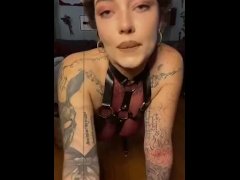 Self choking - Screenshot 16 of 16 - Gagging