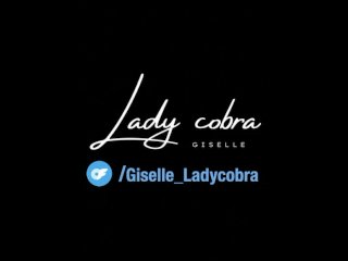🐍 Doccia BOLLENTE per Giselle Lady Cobra ed il FRATELLASTRO 🚿🐷💦 - Video completo su OF 🤍💙