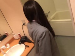 ※完全顔出し【痙攣絶頂制服女子】まだ在.学中の制服少女。何回も中イキする敏感処女膜へ無許可大量中出し。 - Screenshot 3 of 16 - Japanese