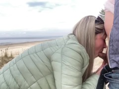 Risky blowjob on Baltic sea beach
