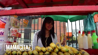 Bubble Butt Colombiana Juanita Chia abgeholt und gefickt, dann ins Gesicht gespritzt