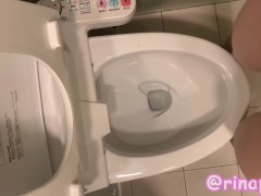 【現役JD】トイレで立ちションしてみた♡ - Screenshot 1 of 16 - おしっこ