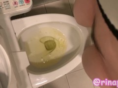 【現役JD】トイレで立ちションしてみた♡