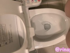 【現役JD】トイレで立ちションしてみた♡ - Screenshot 4 of 16 - Urine