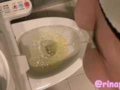 【現役JD】トイレで立ちションしてみた♡ - Screenshot 9 of 16 - Urine