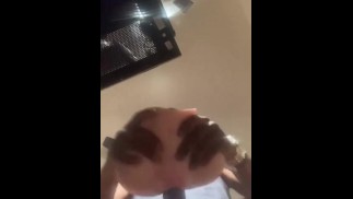 闯入新玩具，它很紧！