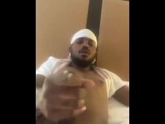 Watch me nut all over my hand and the sheets.