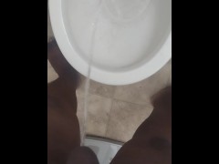 Good stream - Screenshot 6 of 16 - Peeing