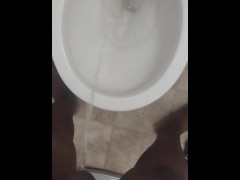 Good stream - Screenshot 8 of 16 - Peeing