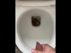 Peeing while wanking