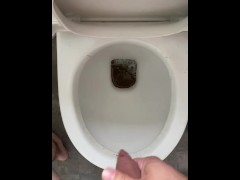 Peeing while wanking - Screenshot 13 of 16 - Toilet