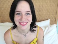 Beautiful 19 yr old with green eyes makes her porn debut - Screenshot 16 of 16 - Exxxteens